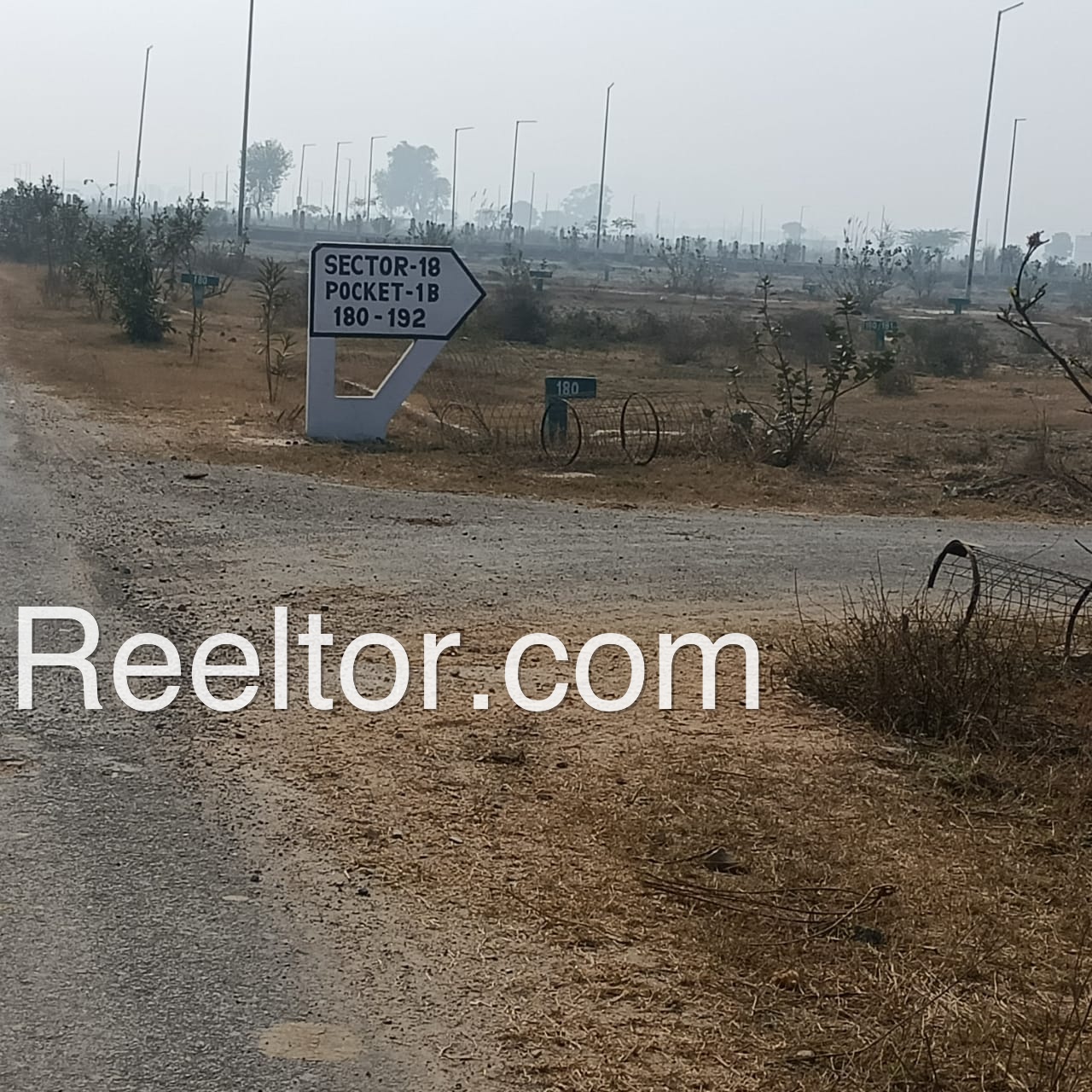 Plots For Sale In Malaya Mathurapur
