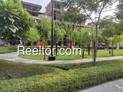 Plots For Rent In Yakitato Kaying