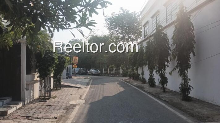 Shop For Rent In Saikhoaghat Doom Dooma