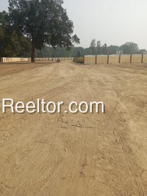 Shop For Sale In Araul Bilhaur