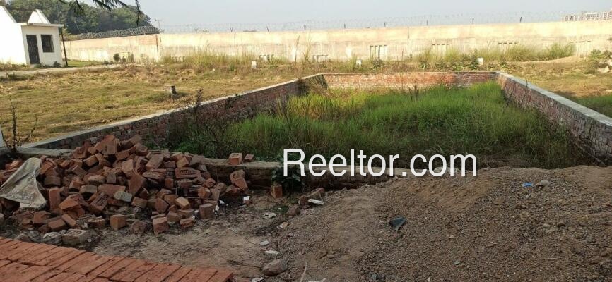 Plots For Rent In Budhiya Kotra