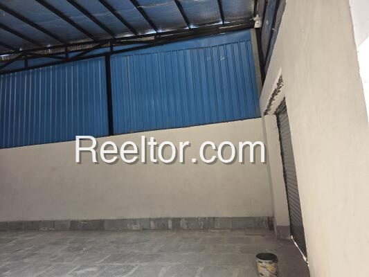 Showroom For Rent In Pendlaya Sironcha