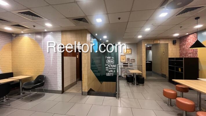 Shop For Rent In Edammabanda Veldanda