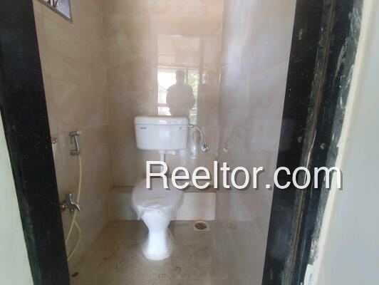 Showroom For Sale In Sakalpur Shivpuri Tahsil