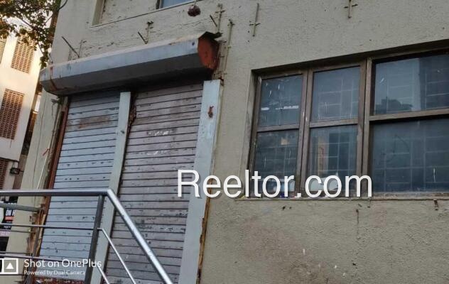 Showroom For Rent In Yaramarasa Devadurga