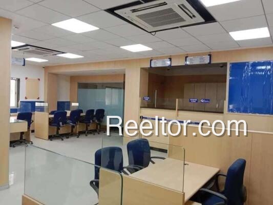 Showroom For Rent In Vadiyur Veerakeralamputhur