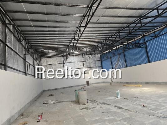Showroom For Sale In Sakatpur Dataganj
