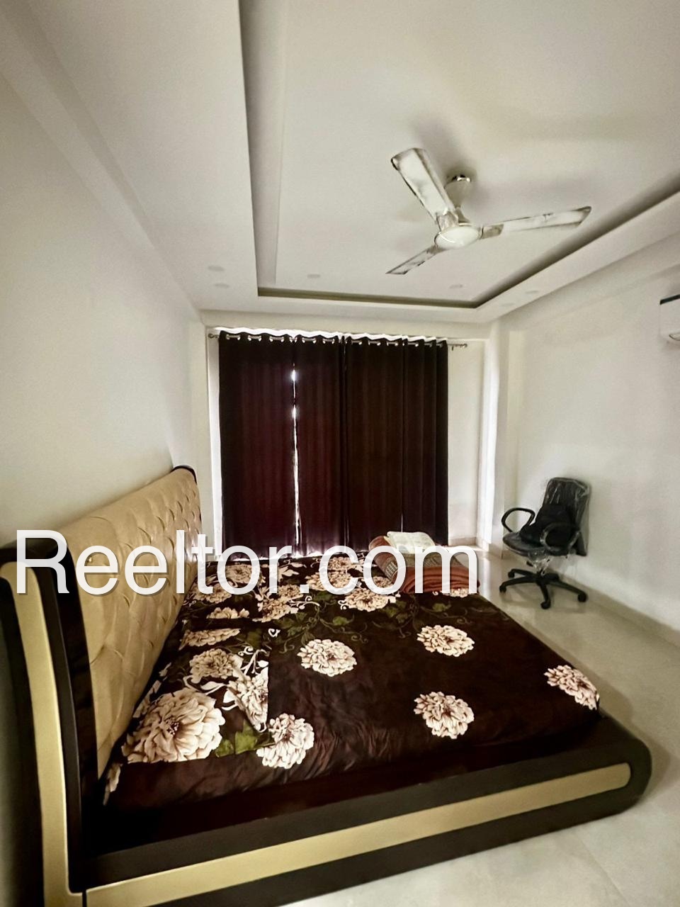 Shop For Sale In Malak Jagraon