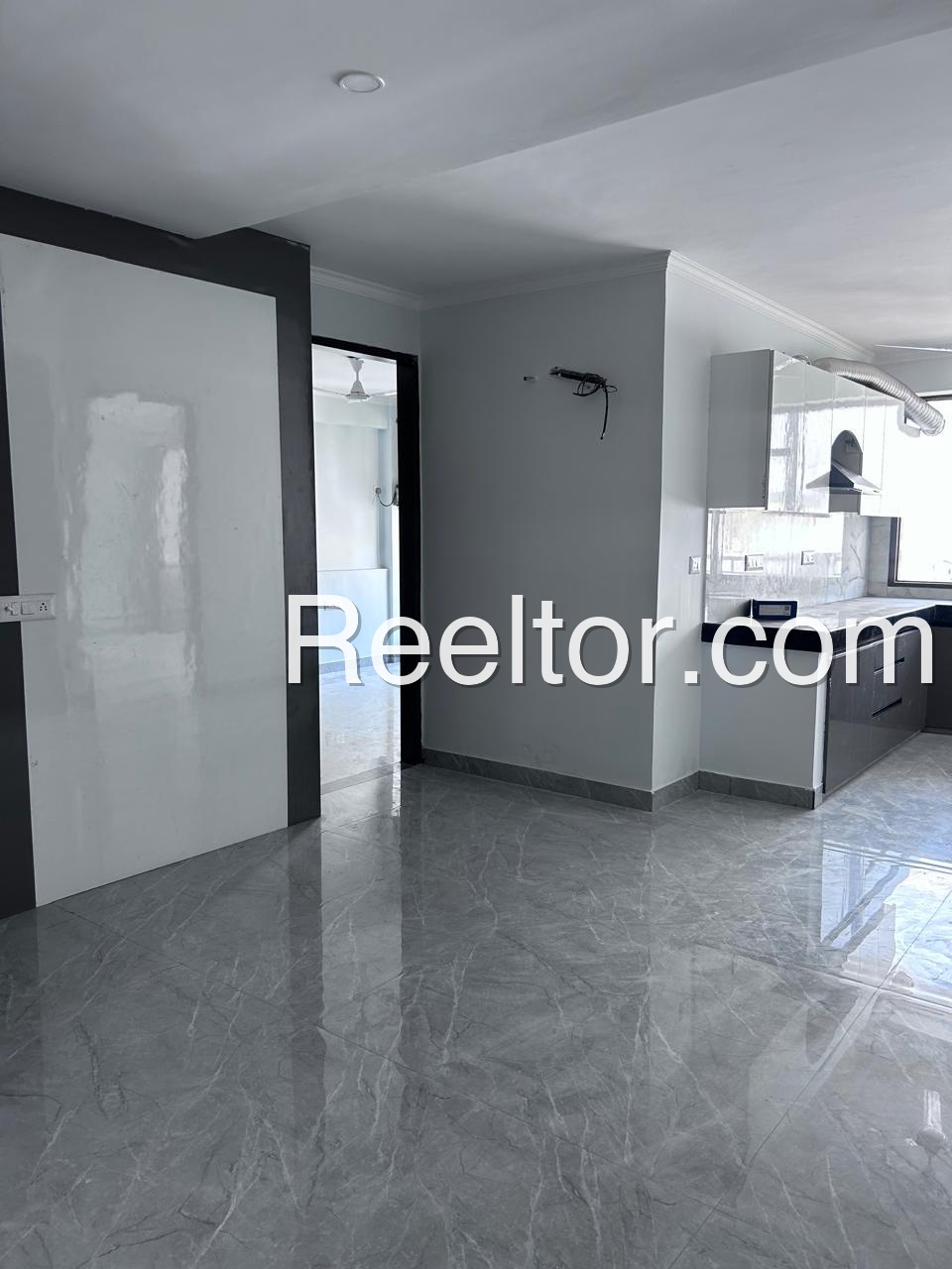 Villa For Rent In Amwari Chirgaon