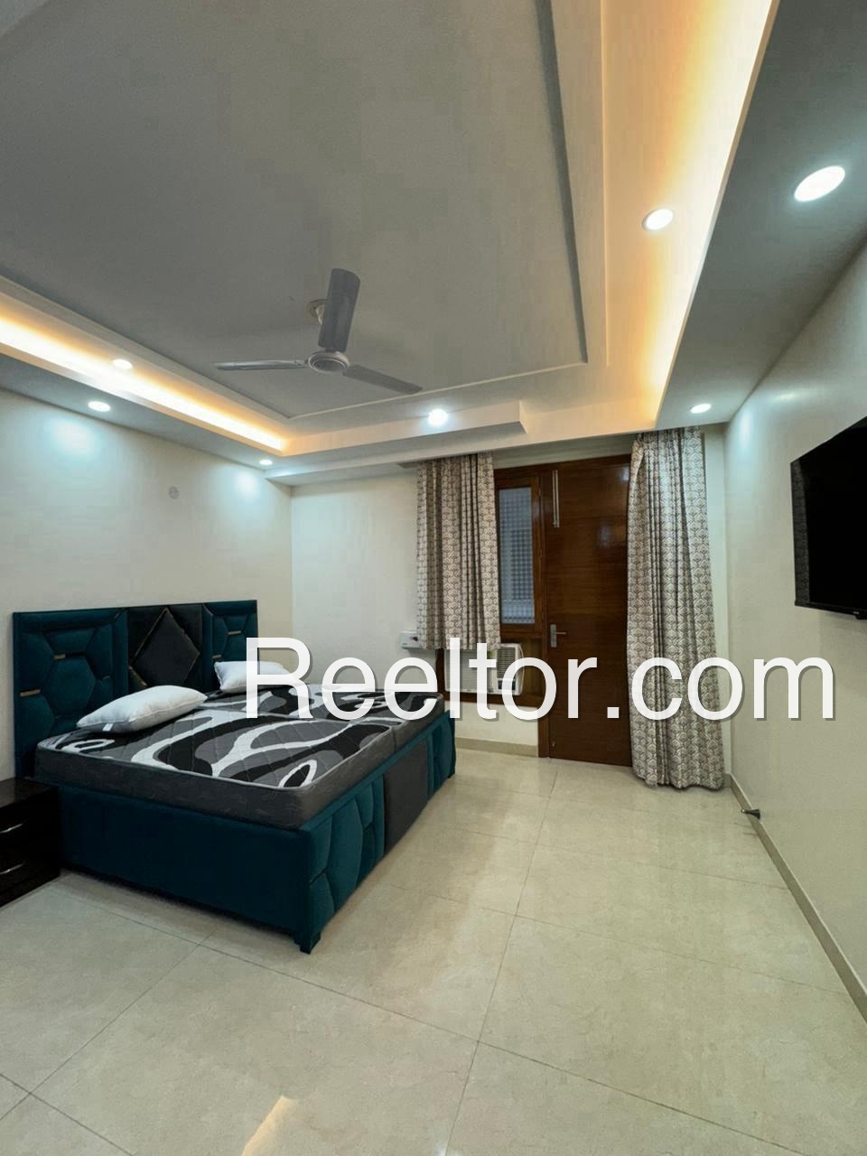 Villa For Rent In Sankhani Pipariya